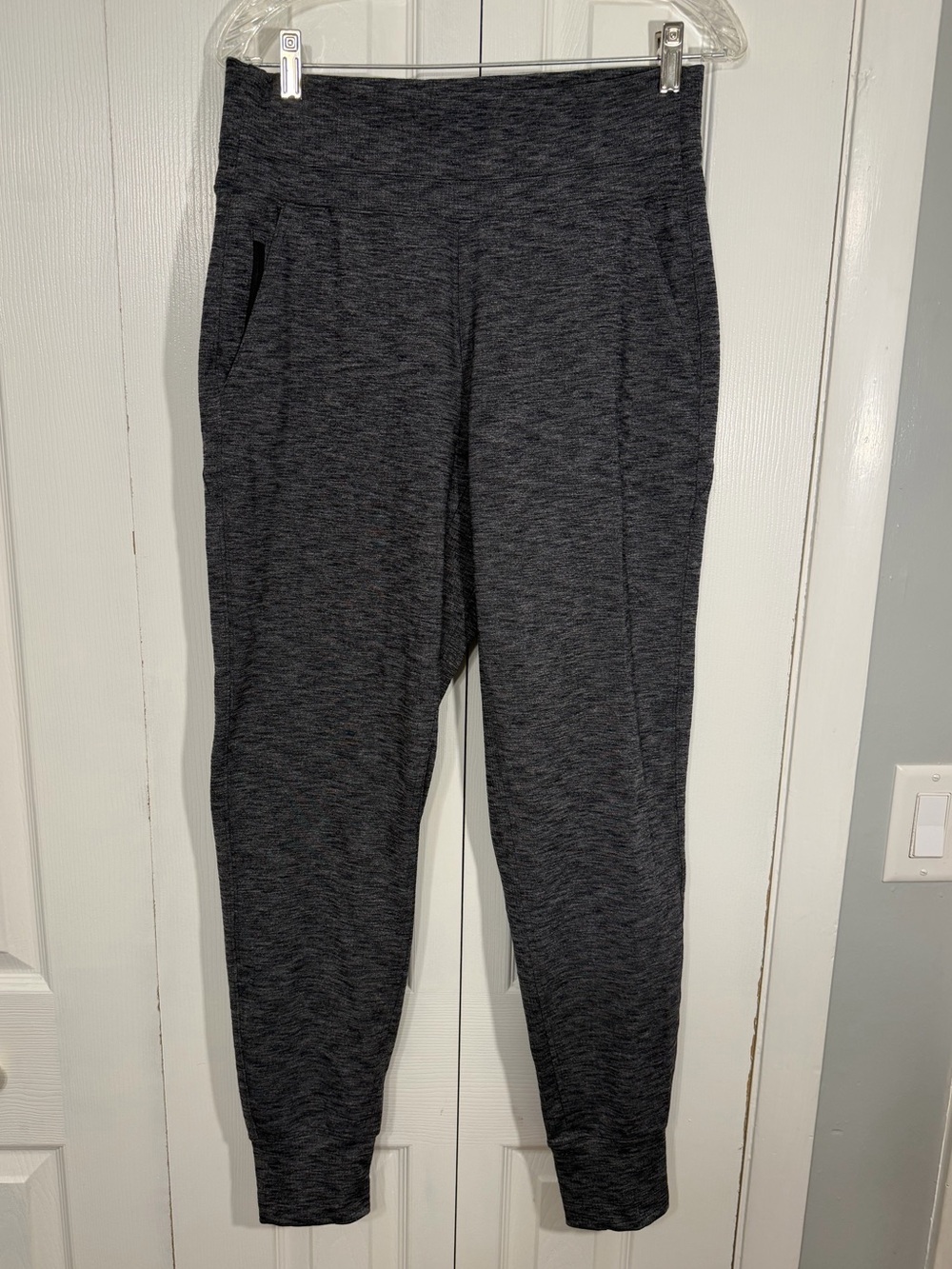 Athleta Venice Jogger Size MT Dark Gray